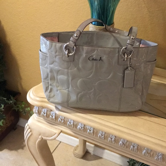 Coach Handbags - 🌹Authentic coach purse